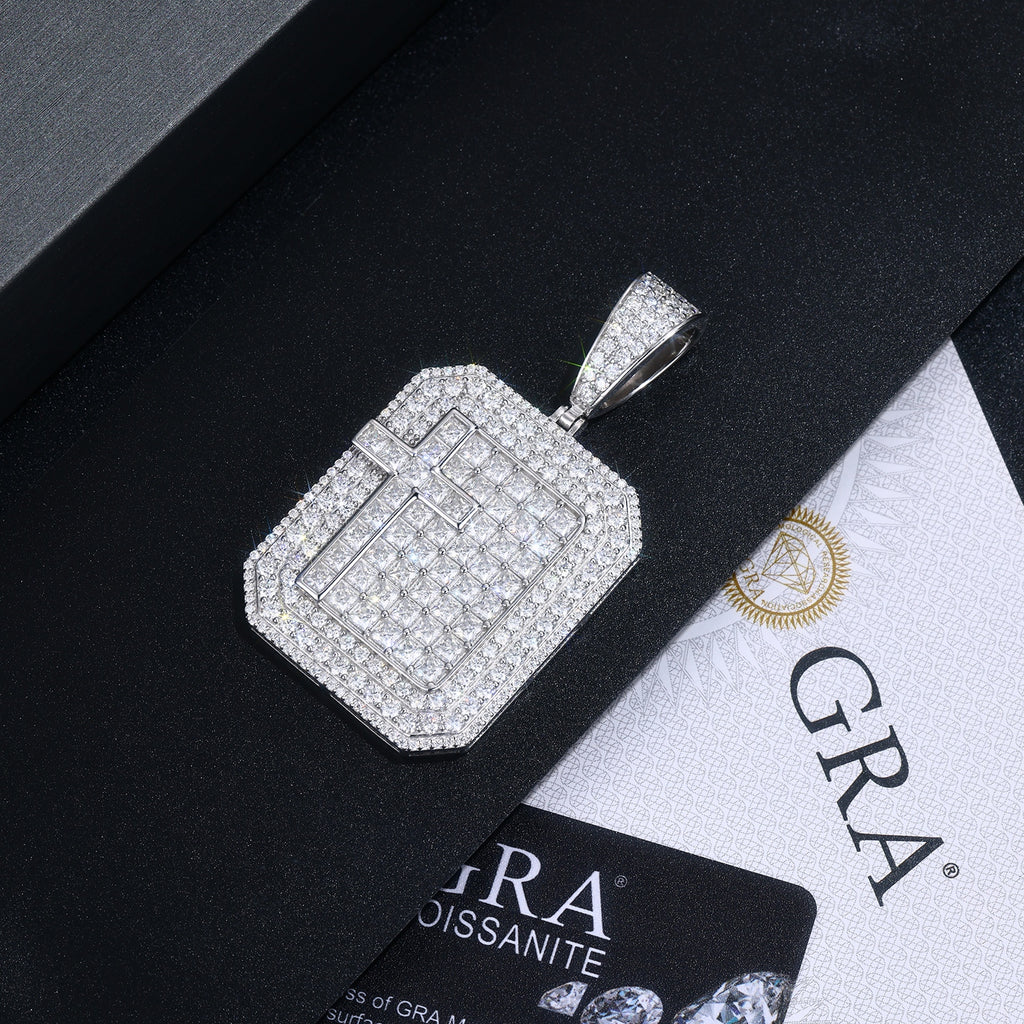 The Light Of Belief - A Fashionable And Trendy Necklace Pendant Set With Top-quality Moissanite S925 And Silver Plated With Platinum Can Be Tested With A Diamond Pen