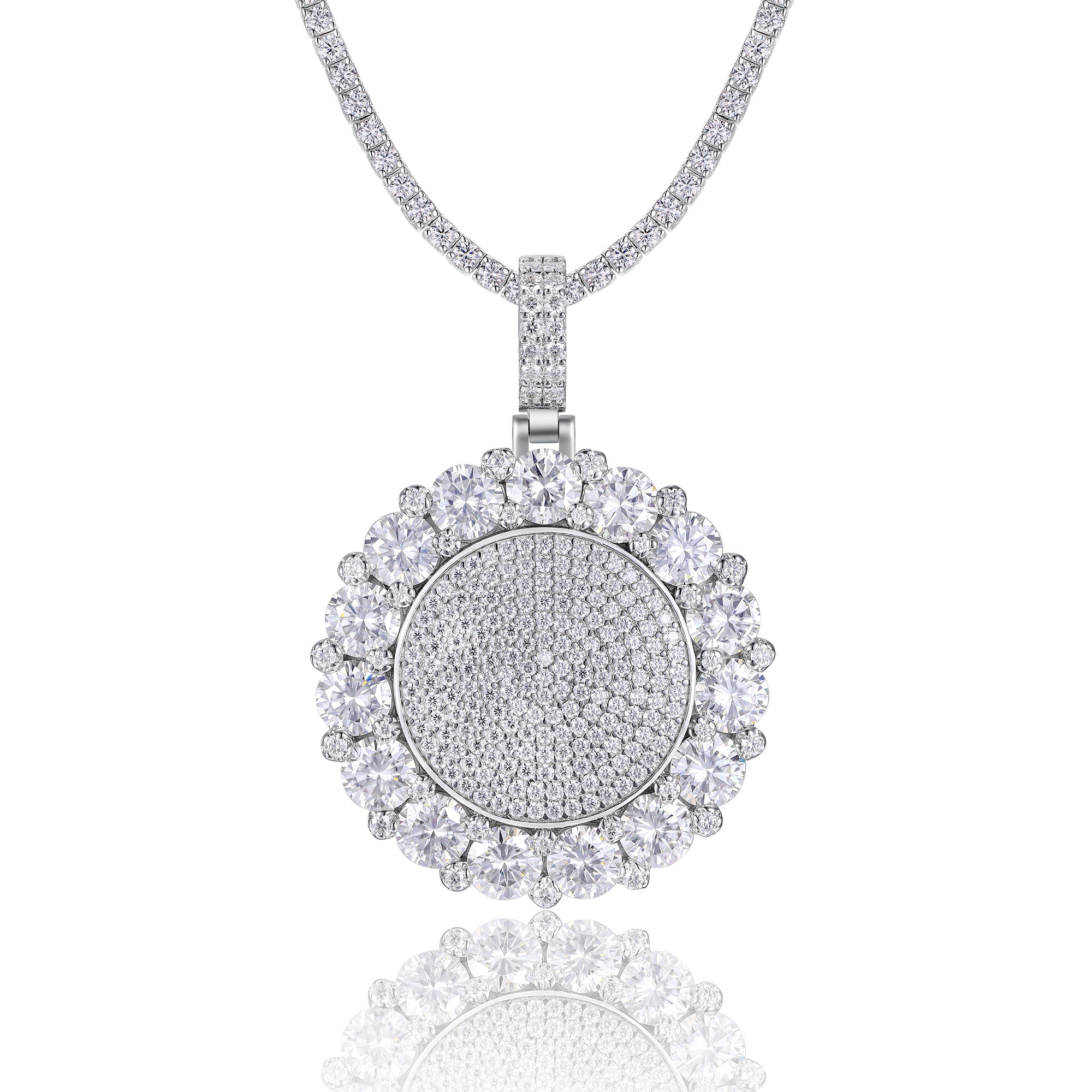 Set With Top-quality Moissanite, This Luxurious And Fashionable Light Luxury Trend Jewelry Necklace Pendant Is Made Of S925 Silver Electroplated With Platinum
