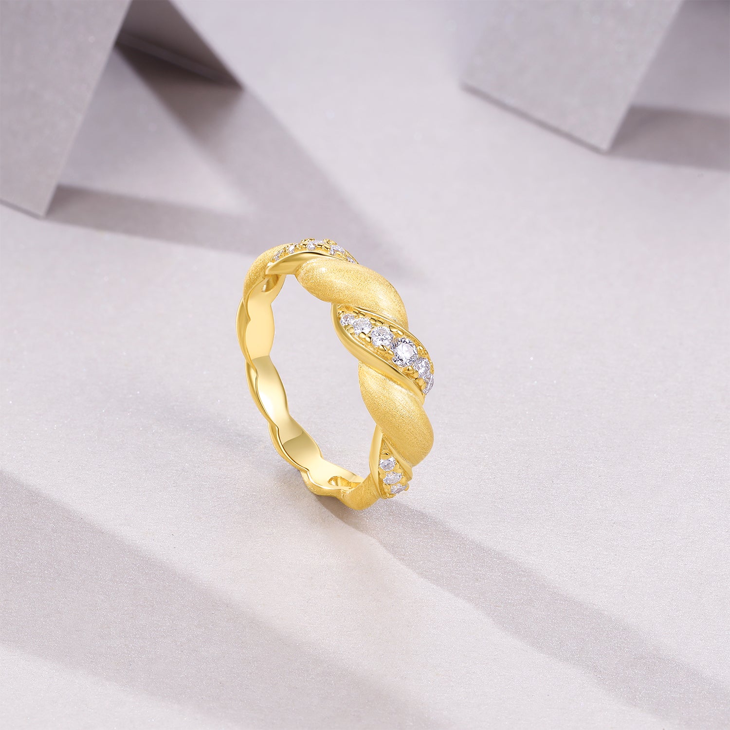 Minimalist Moissanite Ring – Gold Plated 925 Sterling Silver Luxury Engagement Ring with GRA Certificate