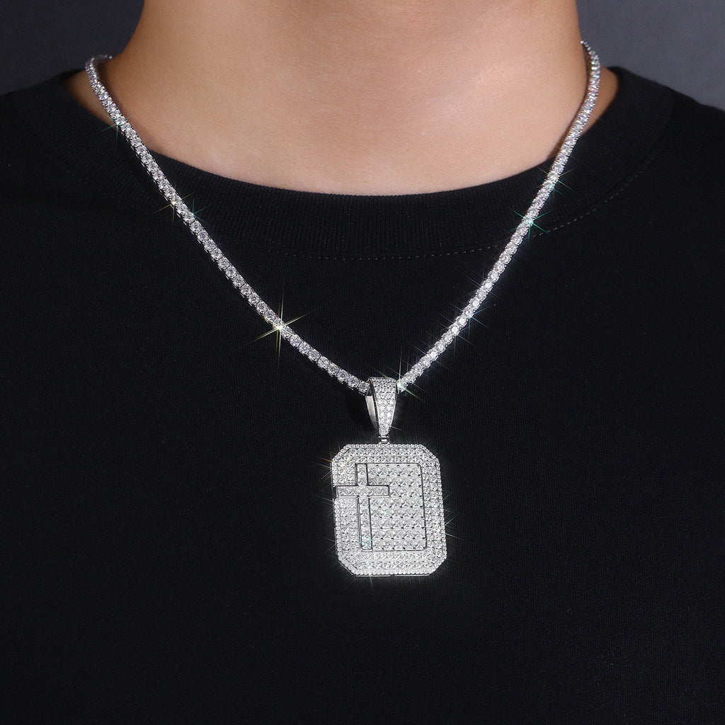 The Light Of Belief - A Fashionable And Trendy Necklace Pendant Set With Top-quality Moissanite S925 And Silver Plated With Platinum Can Be Tested With A Diamond Pen