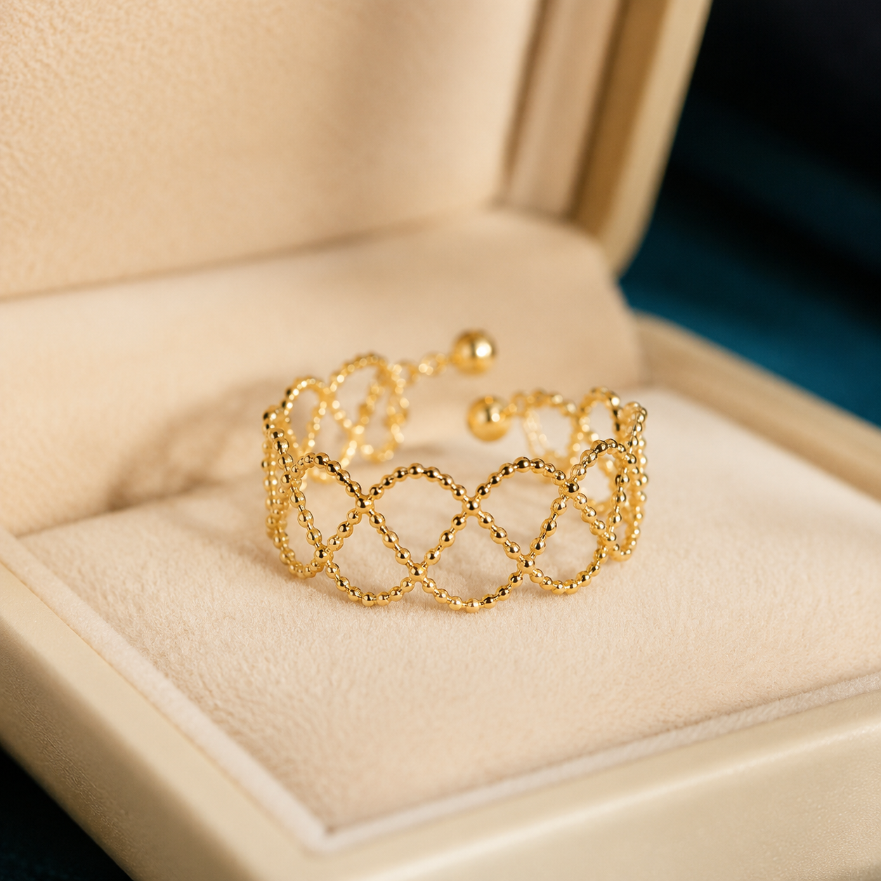 Lace 18K Gold Adjustable Ring — Aura