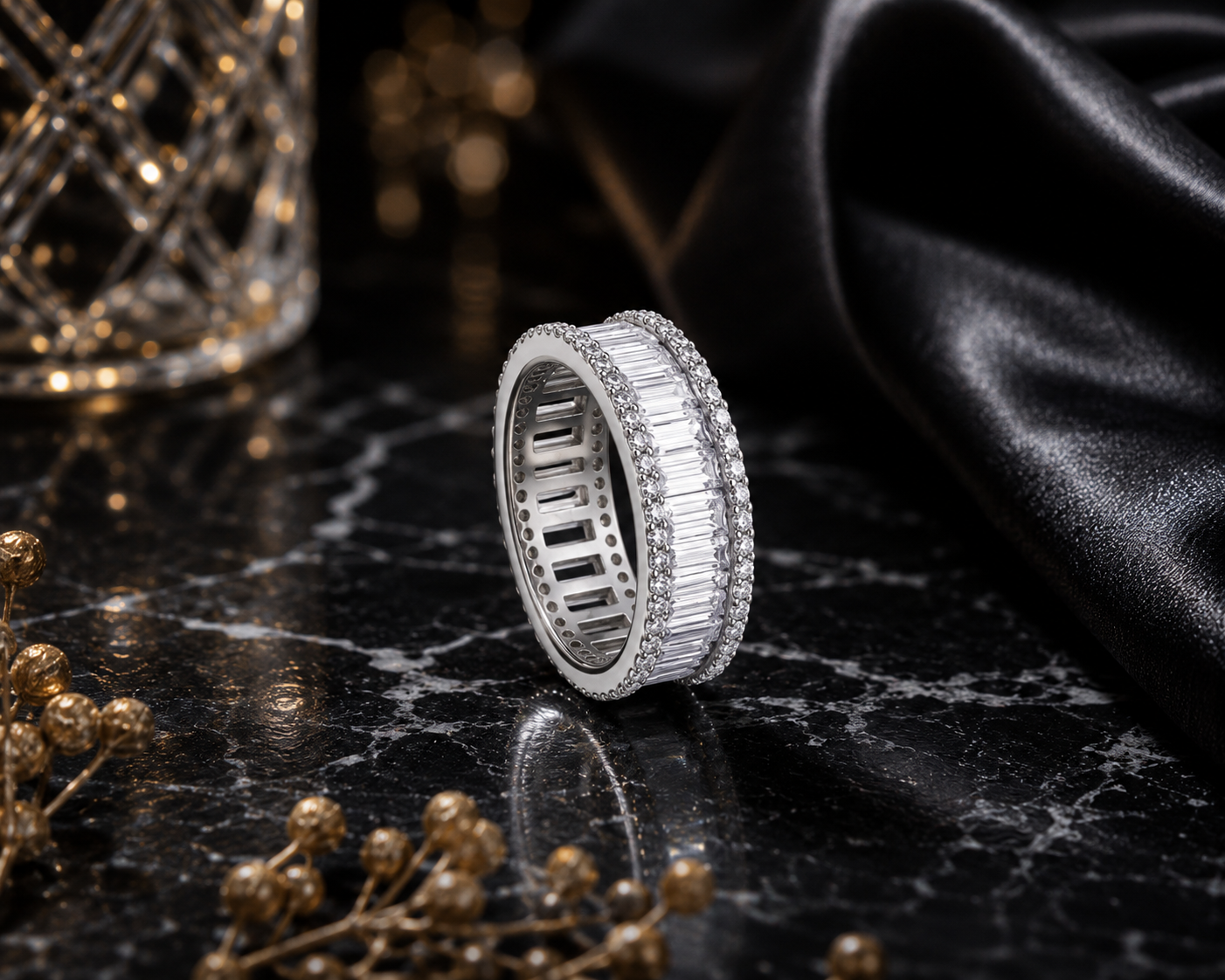 Moissanite Facette Silver Ring — Lumina