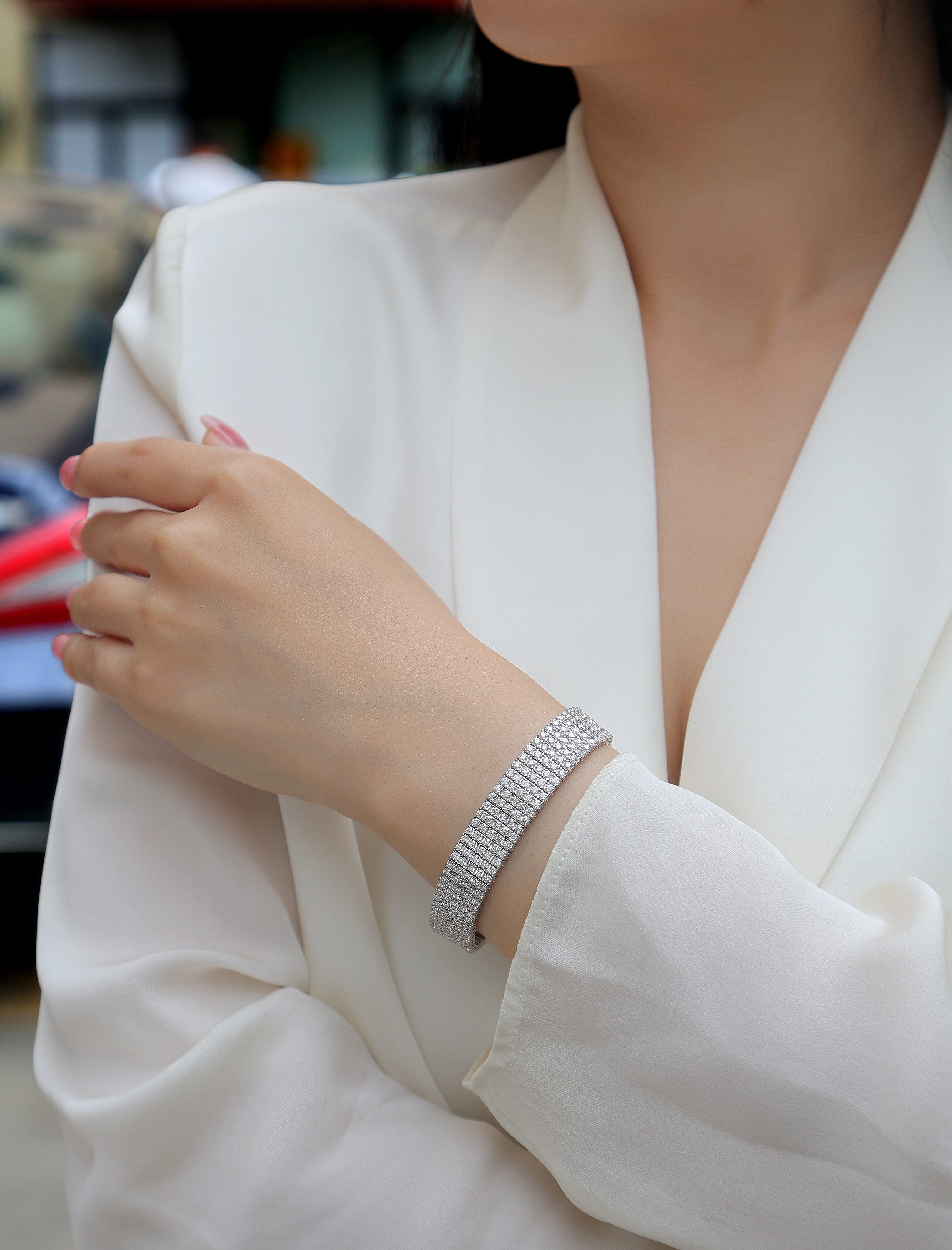 Shining And Simple - Luxurious And Fashionable Light Luxury Jewelry And Silver Bracelet Set With Top-quality Moissanite, S925 Silver-plated Platinum